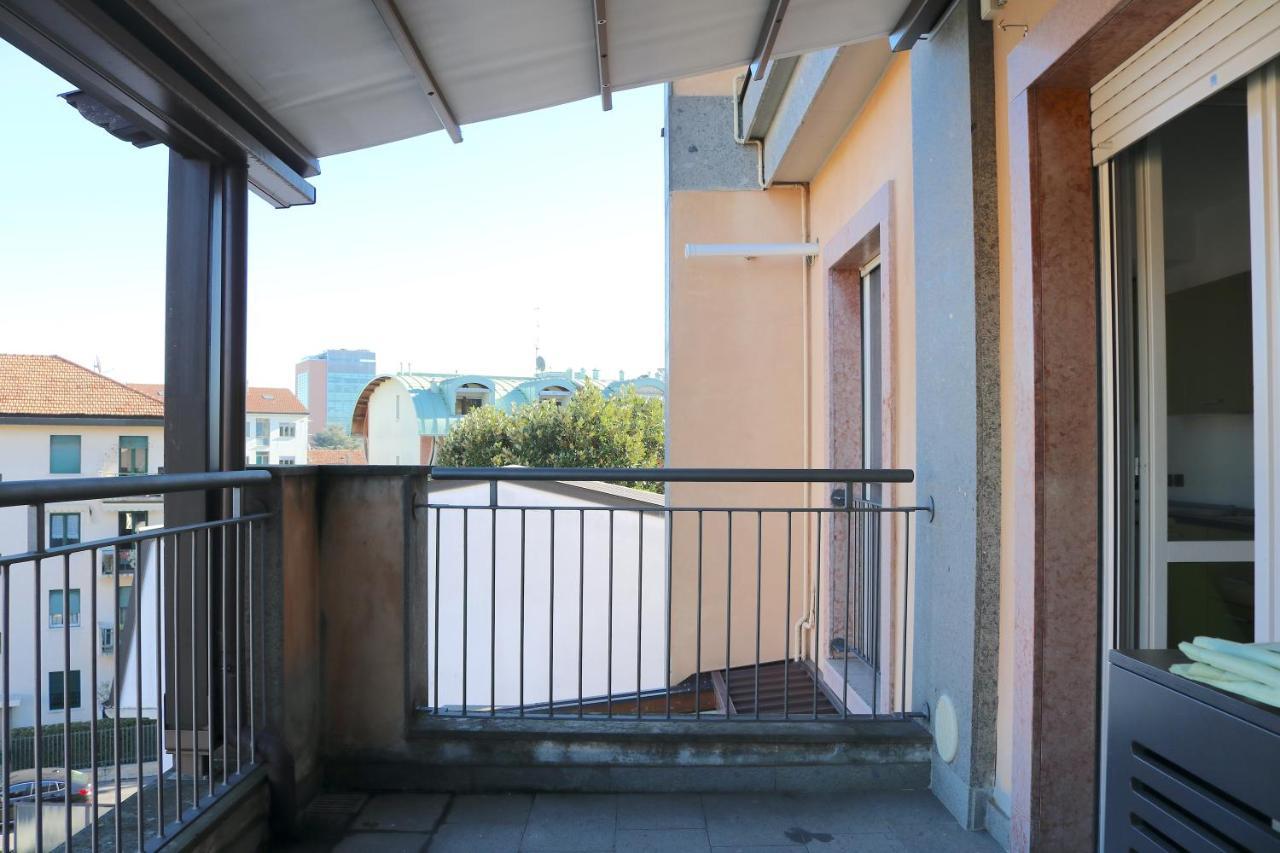 Ferienwohnung Happy Flat With Terrace Mailand Exterior foto